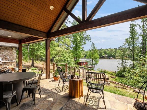 913 Private Road 6665, Mineola, TX 75773