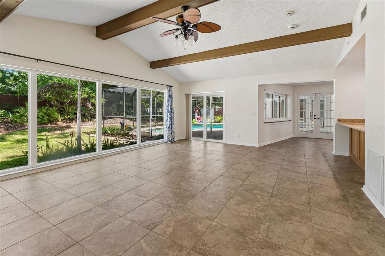 3319 Cheviot Drive, Tampa, FL 33618 Photo