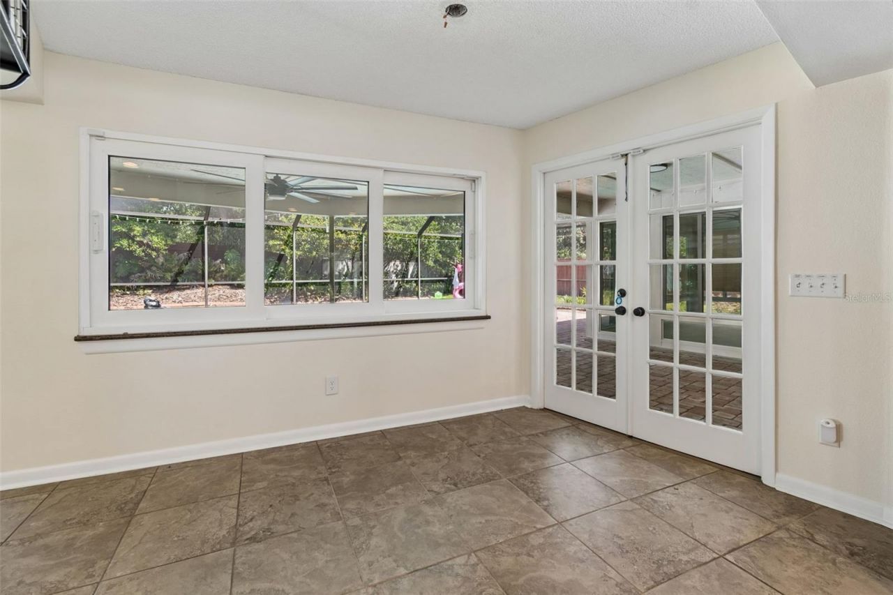 3319 Cheviot Drive, Tampa, FL 33618 Photo
