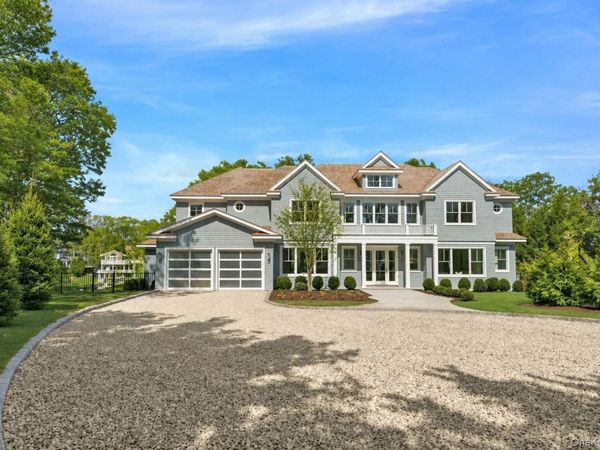 15 Old Point Road , Quogue, NY 11959