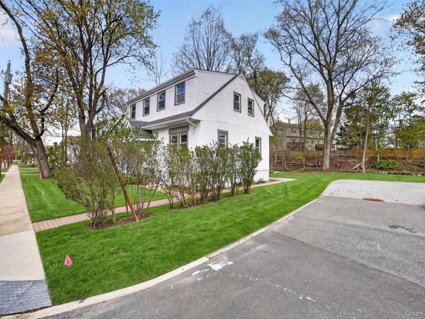 903 Howard Avenue, Mamaroneck, NY 10543