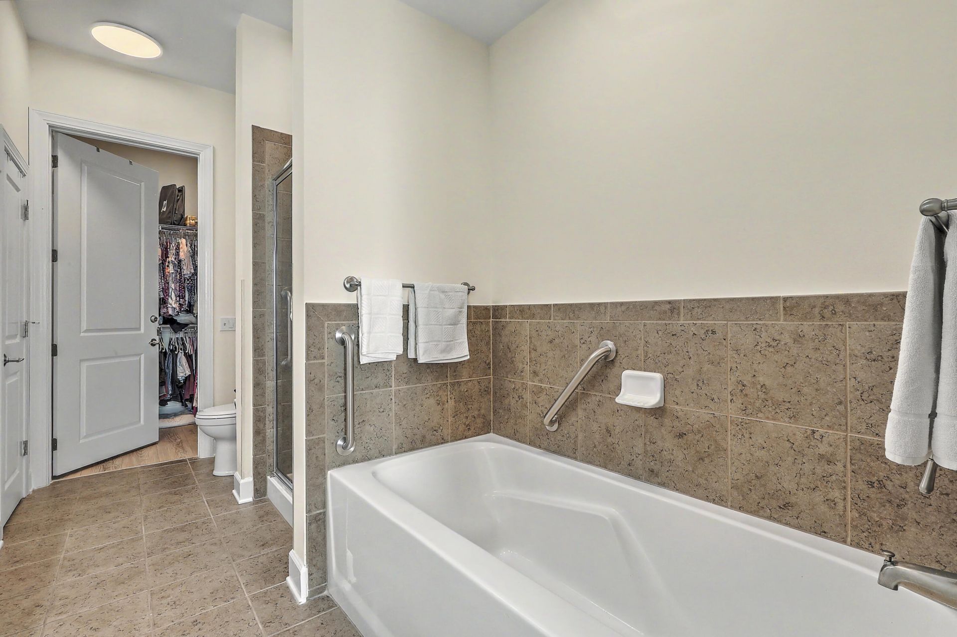 125 Pier View Street Photo 33