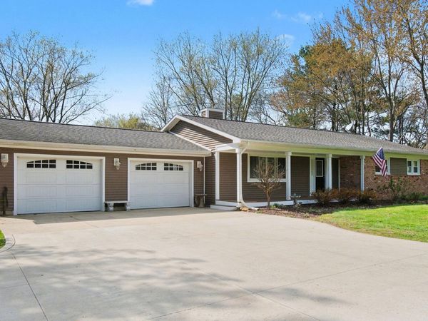 3290 Mount Hope Road, Grass Lake, MI 49240