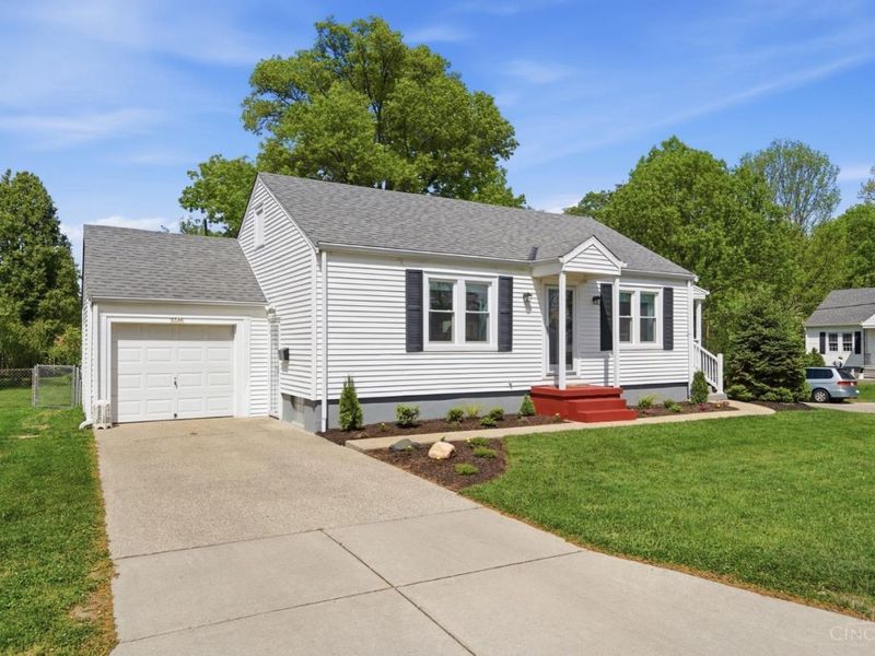 7740 Bowen Avenue, Cincinnati, OH 45255 Photo 2