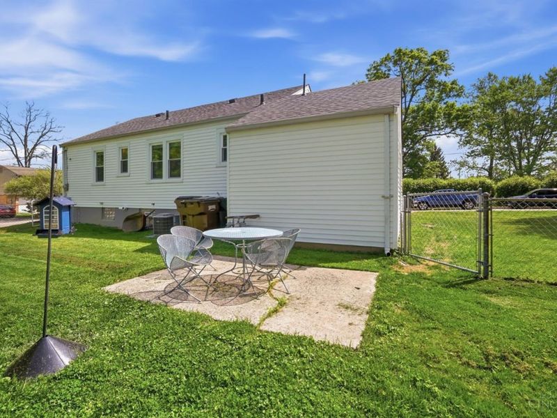 7740 Bowen Avenue, Cincinnati, OH 45255 Photo 55