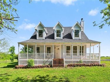 30640 W 215 Street, Gardner, KS 66030