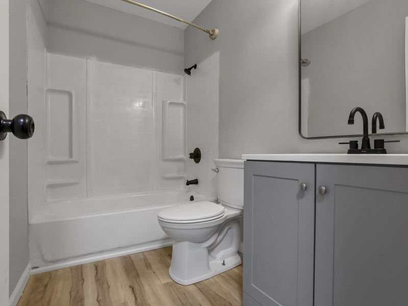 2344 Belcher Drive, Columbus, OH 43224 Photo 11