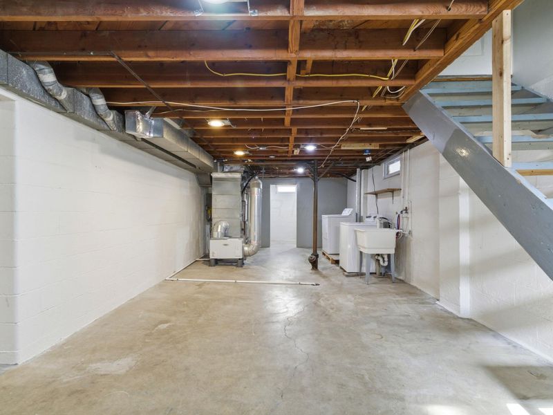 864 Kevin Drive, Columbus, OH 43224 Photo 33