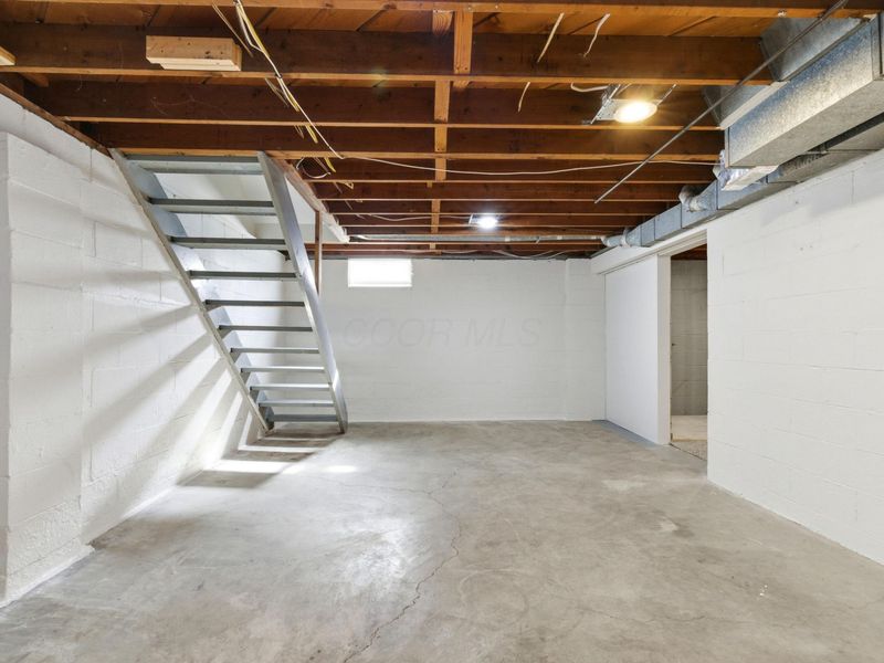 864 Kevin Drive, Columbus, OH 43224 Photo 35