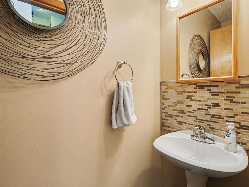 31234 Mays Road, Logan, OH 43138 Photo 16