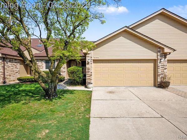 41326 Ambercrest Drive, Sterling Heights, MI 48314