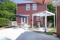 147 Red Leaf Boulevard photo 4