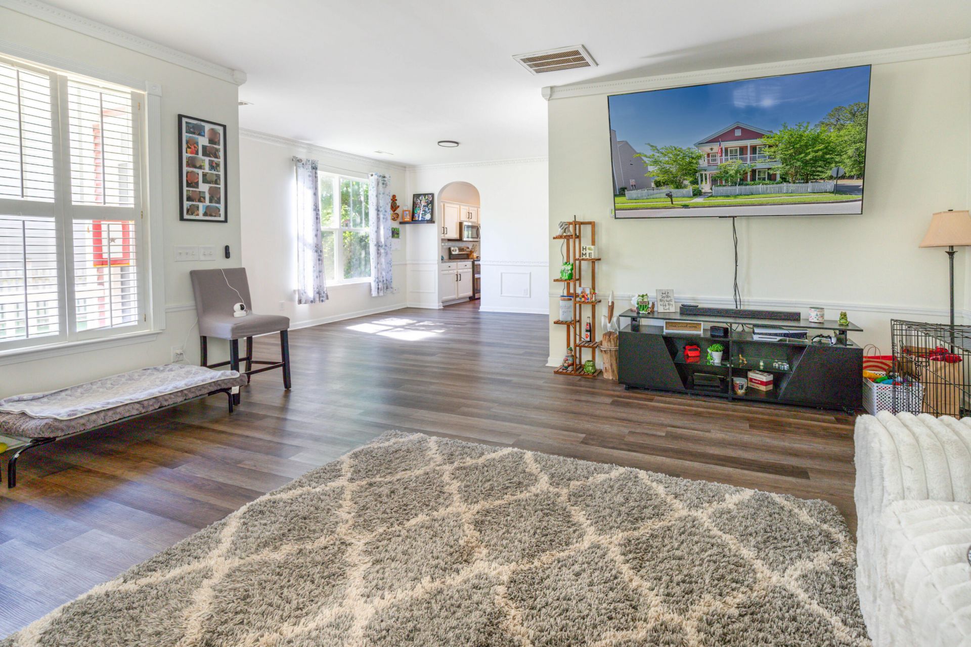 147 Red Leaf Boulevard Photo 4