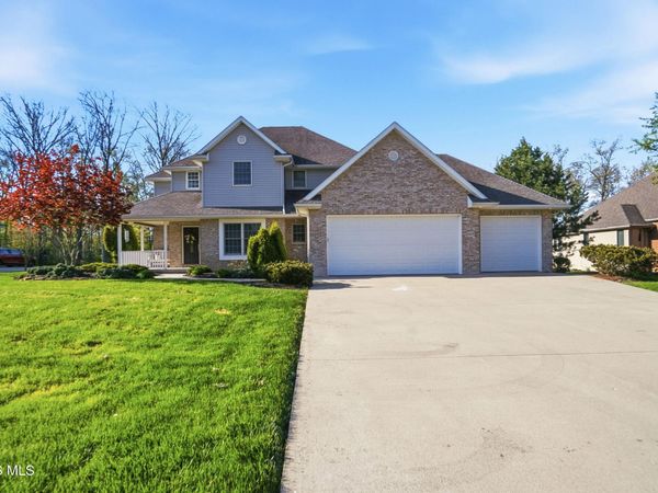 1617 Bay Hill Drive, Findlay, OH 45840