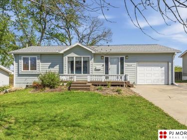 8604 Fowler Avenue , Omaha, NE 68134