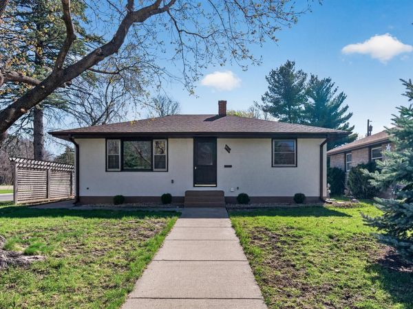 856 24th Avenue N, South Saint Paul, MN 55075