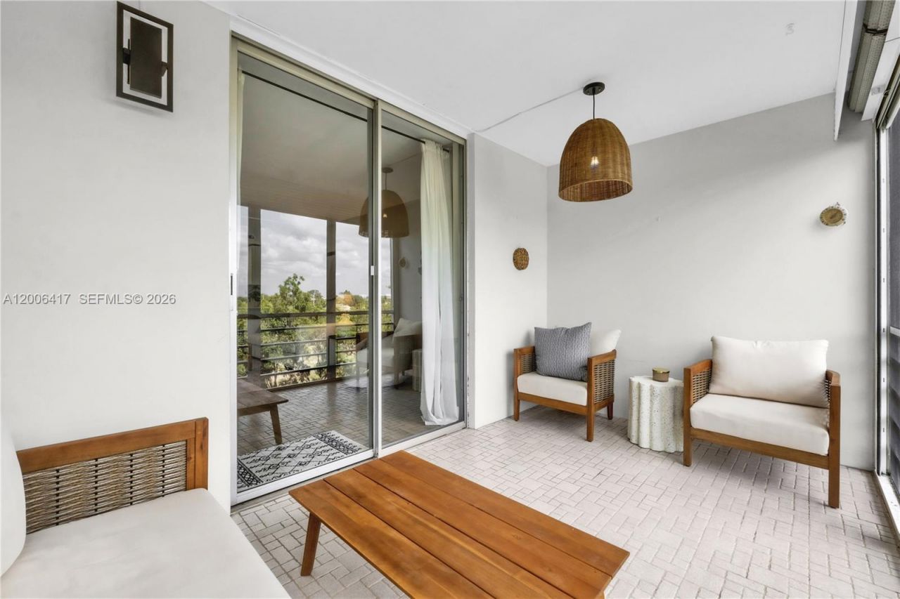 5961 NW 2nd Ave , Unit #403, Boca Raton, FL 33487 Photo