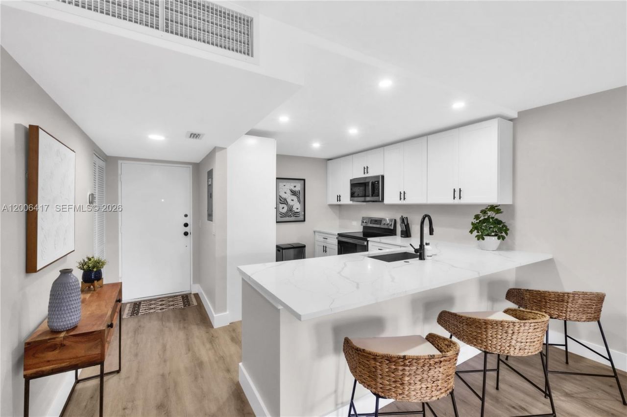 5961 NW 2nd Ave , Unit #403, Boca Raton, FL 33487 Photo