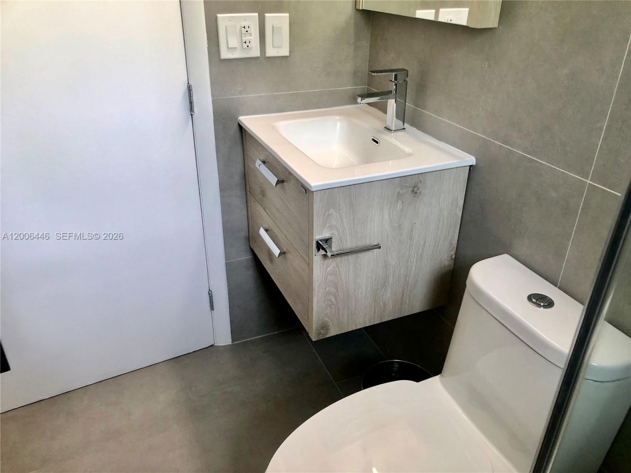 826 7th St, Unit 3, Miami Beach, FL 33139 Photo