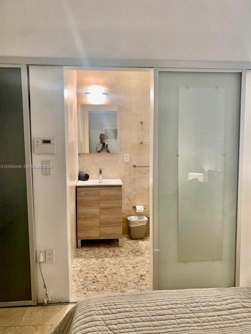 826 7th St, Unit 3, Miami Beach, FL 33139 Photo