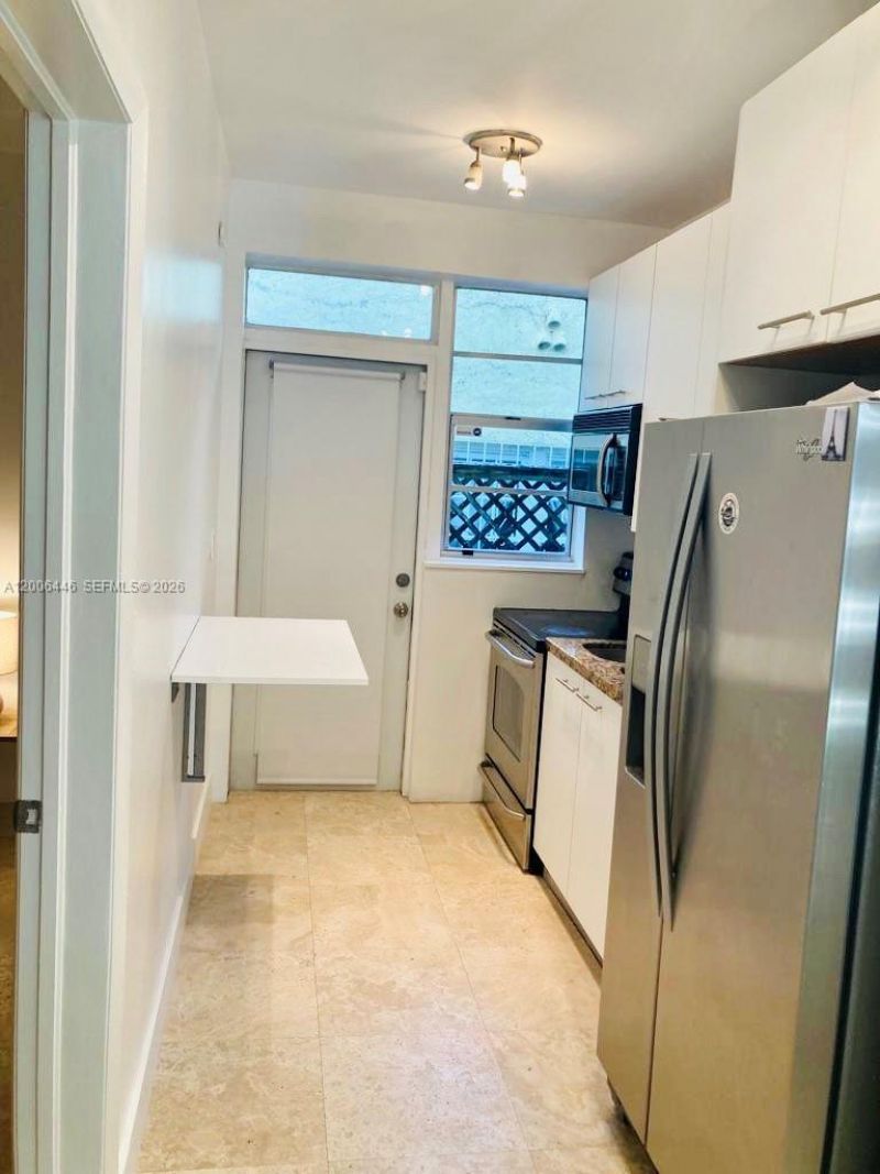 826 7th St, Unit 3, Miami Beach, FL 33139 Photo