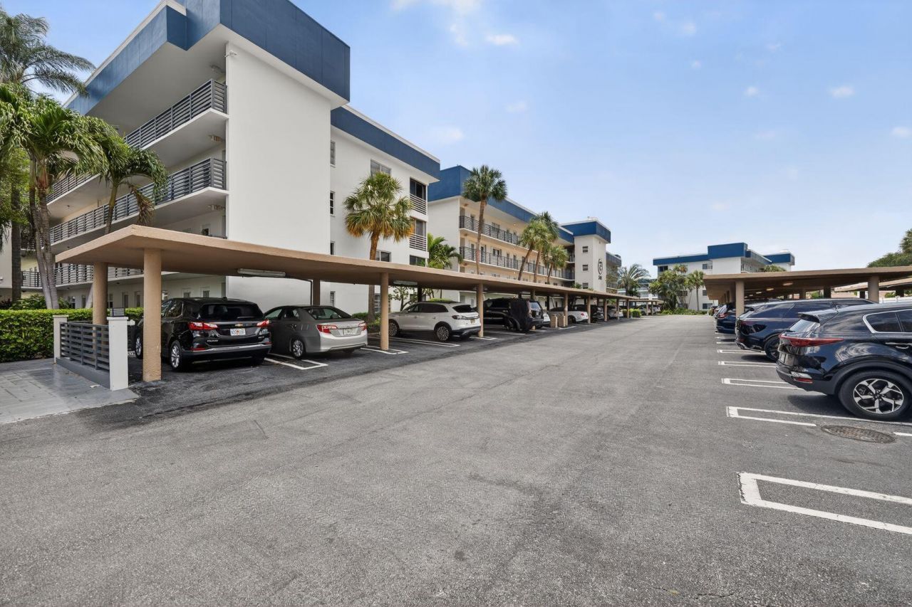 3411 Spanish Trail, Unit 418, Delray Beach, FL 33483 Photo