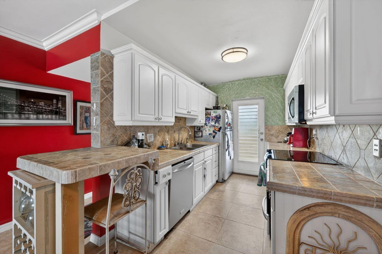 3411 Spanish Trail, Unit 418, Delray Beach, FL 33483 Photo