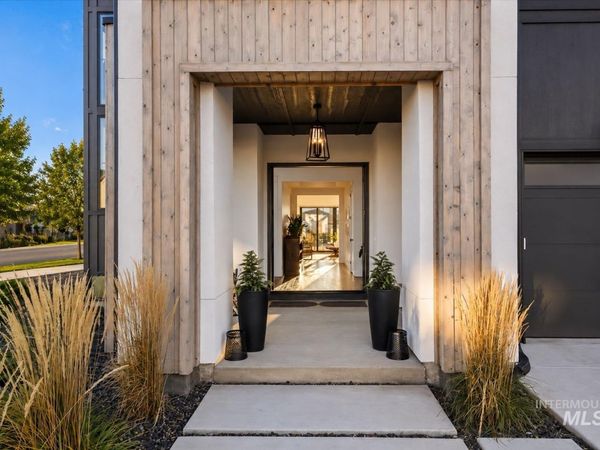 6509 Big Wood Way, Star, ID 83669