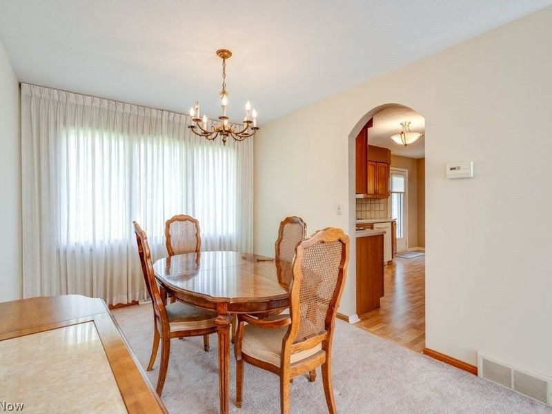 6815 Liberty Road , Solon, OH 44139 Photo 8