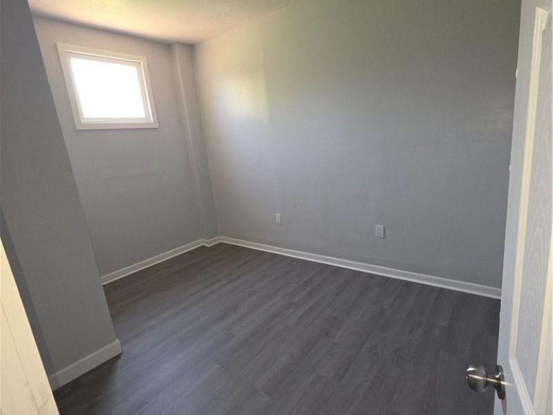 14201 Westropp Avenue , Cleveland, OH 44110 Photo 9