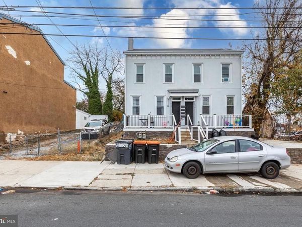 608 E 9TH STREET, Unit 2, CHESTER, PA 19013