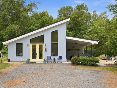 326 HAULOVER CIRCLE, MONTROSS, VA 22520