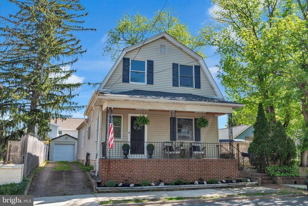 337 Willow Street, Bordentown, NJ 08505 Main Photo