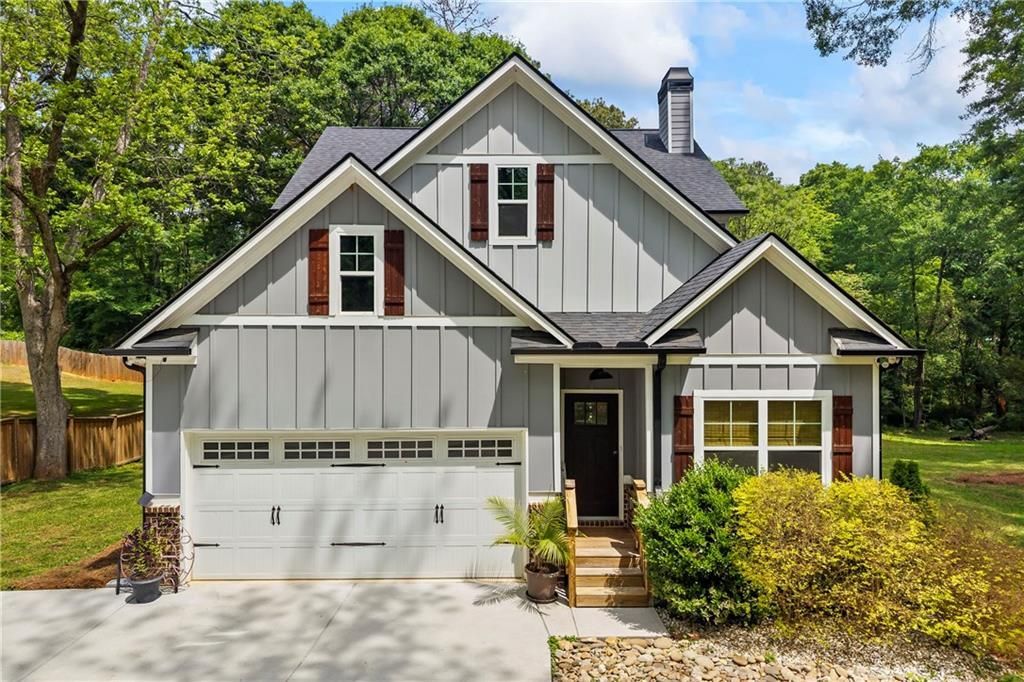 129 Wood Street, Commerce, GA 30529 Main Photo