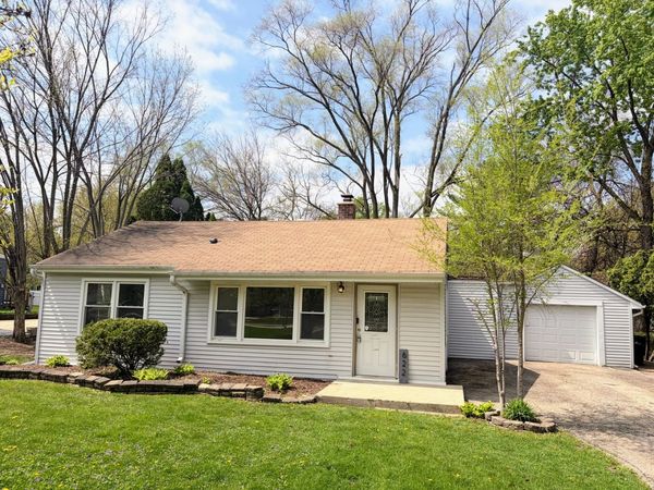 622 N Garfield Street , Lombard, IL 60148