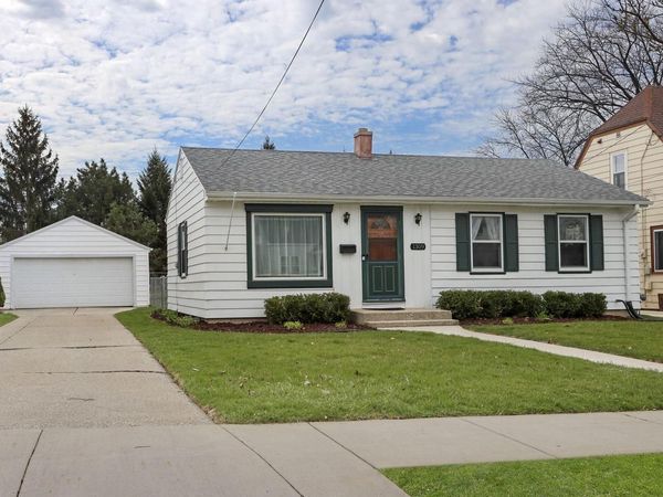 1309 E Warnimont AVENUE, Milwaukee, WI 53207