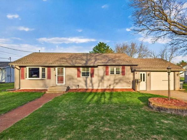 911 19TH STREET S, Wisconsin Rapids, WI 54494