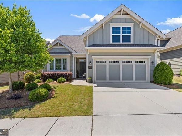 3826 English Oak Drive SW, Gainesville, GA 30504