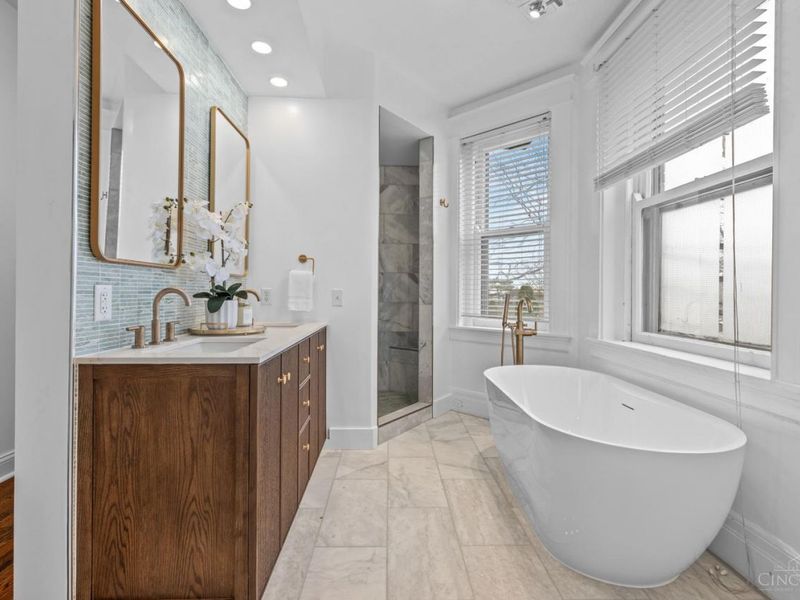 2100 St James Avenue, Cincinnati, OH 45206 Photo 38