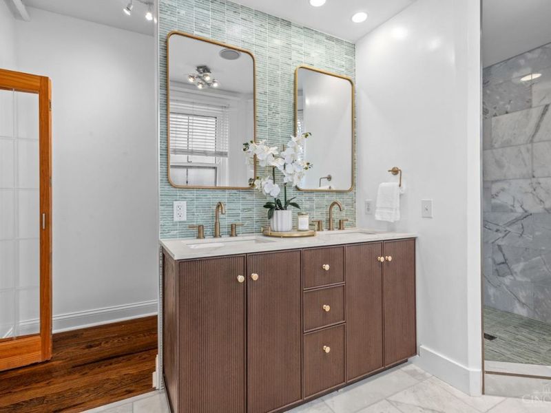 2100 St James Avenue, Cincinnati, OH 45206 Photo 40