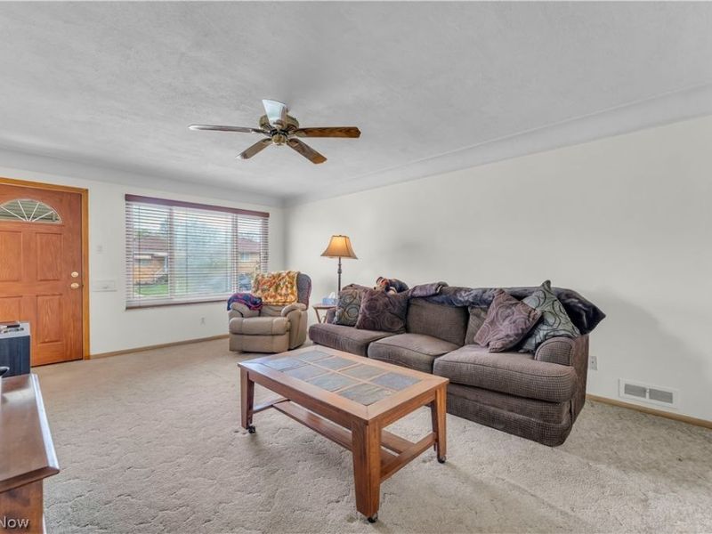 3023 Norris Avenue, Parma, OH 44134 Photo 4