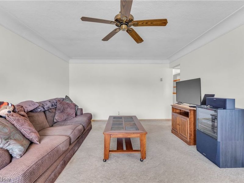 3023 Norris Avenue, Parma, OH 44134 Photo 6