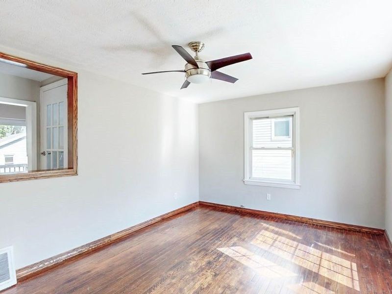 1708 Highview Avenue , Akron, OH 44301 Photo 12