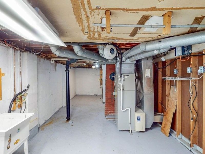 1708 Highview Avenue , Akron, OH 44301 Photo 38