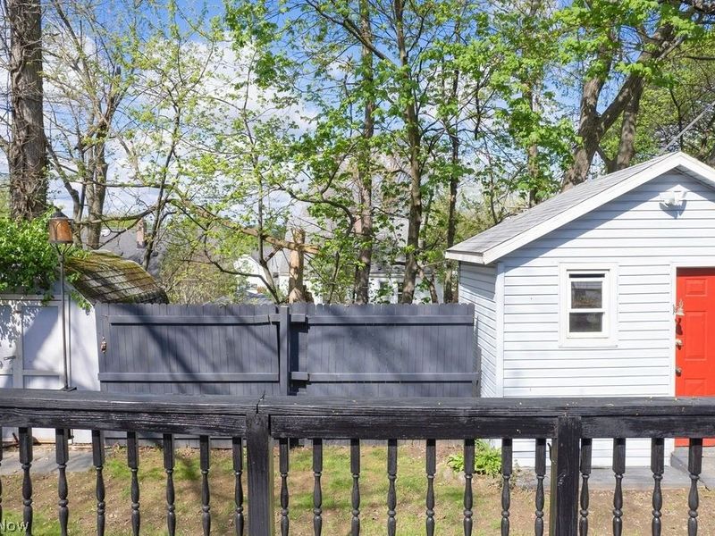 1708 Highview Avenue , Akron, OH 44301 Photo 7