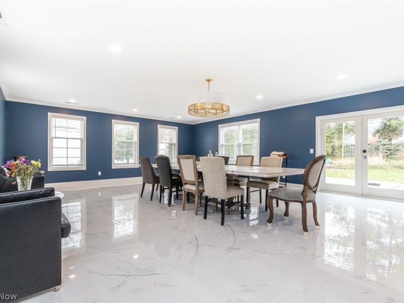 2343 Miramar Boulevard , University Heights, OH 44118 Photo 18