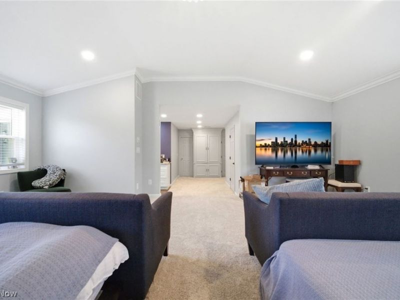 2343 Miramar Boulevard , University Heights, OH 44118 Photo 26