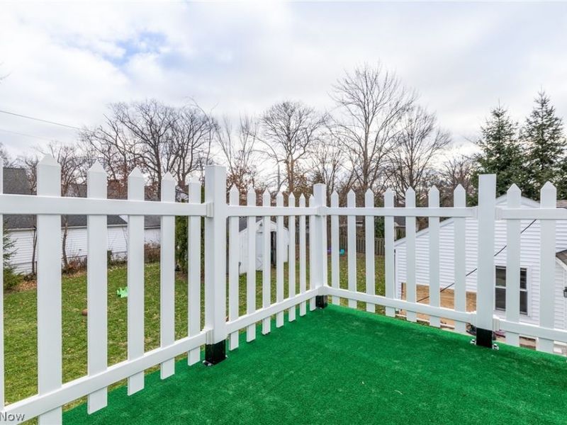 2343 Miramar Boulevard , University Heights, OH 44118 Photo 33