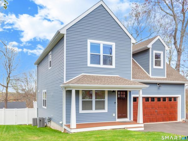 14 Bellview, Branford, CT 06405