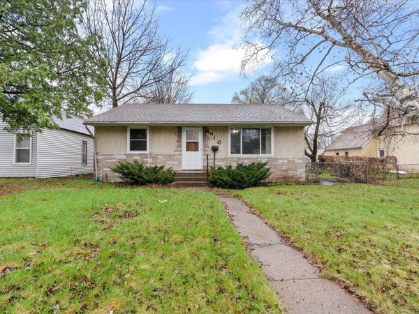 610 F Street NE, Brainerd, MN 56401